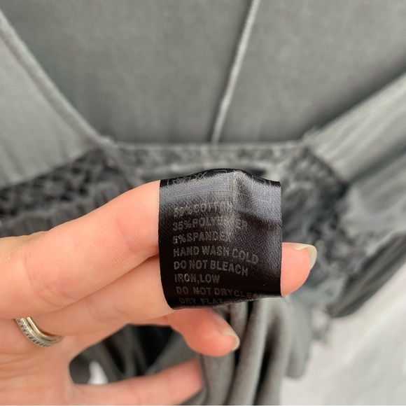 POL Grey V-Neck Long Sleeve Tunic Dress Ladder Lace Grunge Fairy y2k Sz Small - Picture 6 of 7